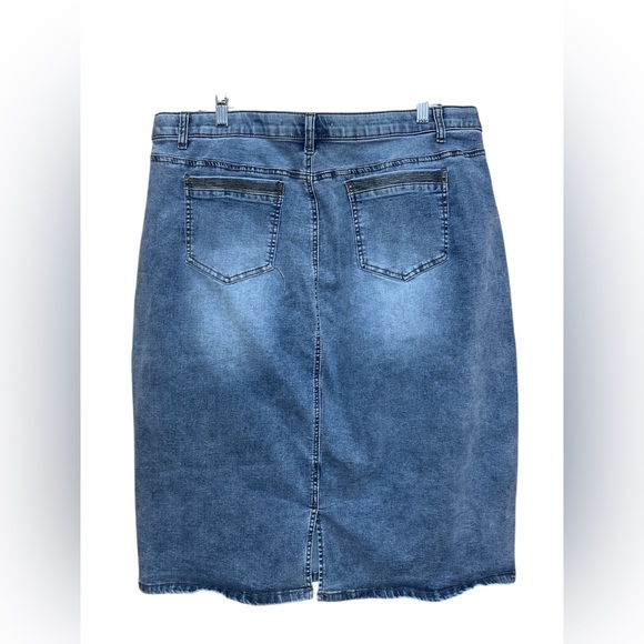 Est 1946 Denim Jean Skirt, Midi Length, Size 18W. - Picture 3 of 12